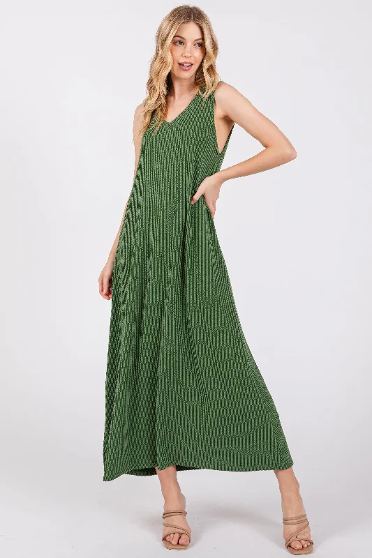 Green Sleeveless Ribbed Maxi Dress