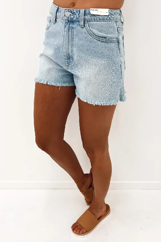 Penny Kick Flare Denim Short Aspen Blue